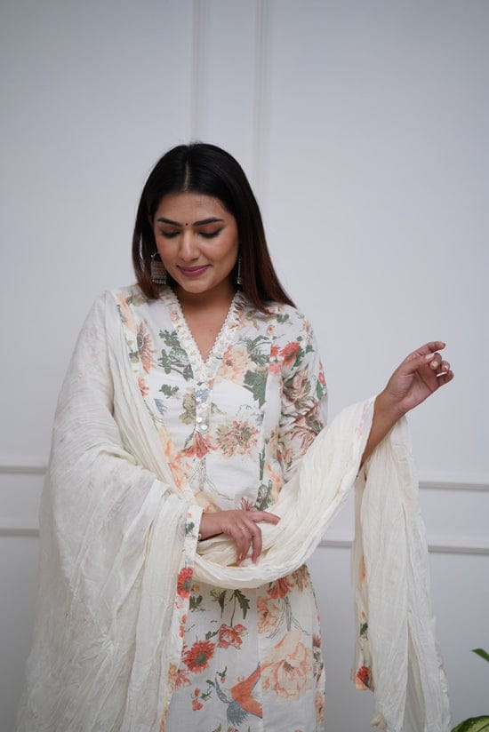 Floral Print Kurti Pant Set with Cotton Malmal Dupatta
