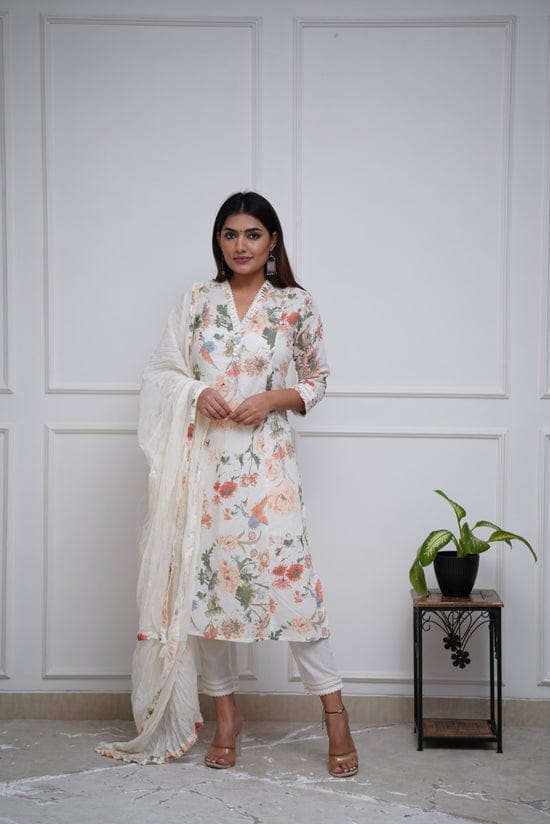 Floral Print Kurti Pant Set with Cotton Malmal Dupatta