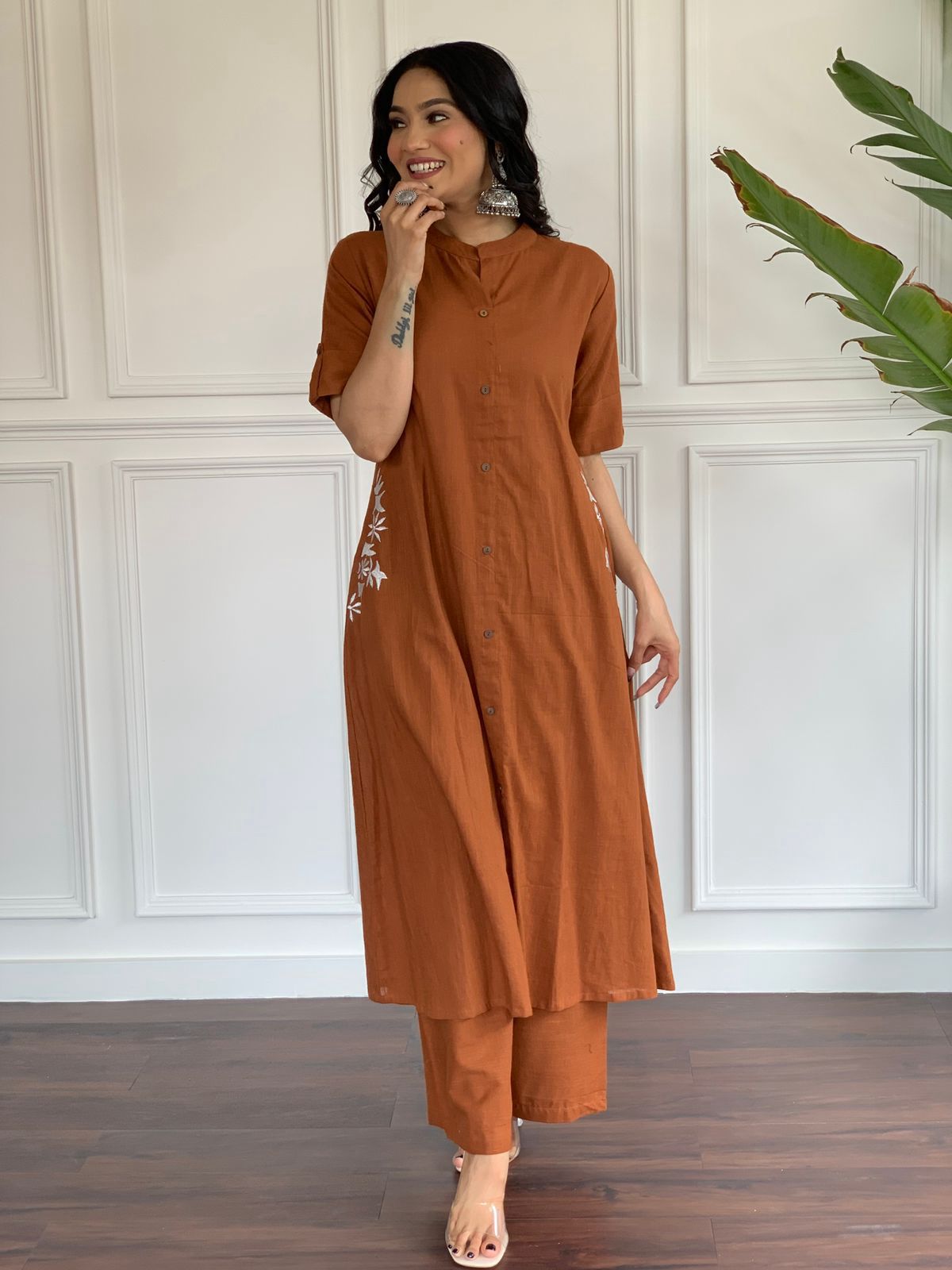 Brown Button-down kurta set with embroidered details